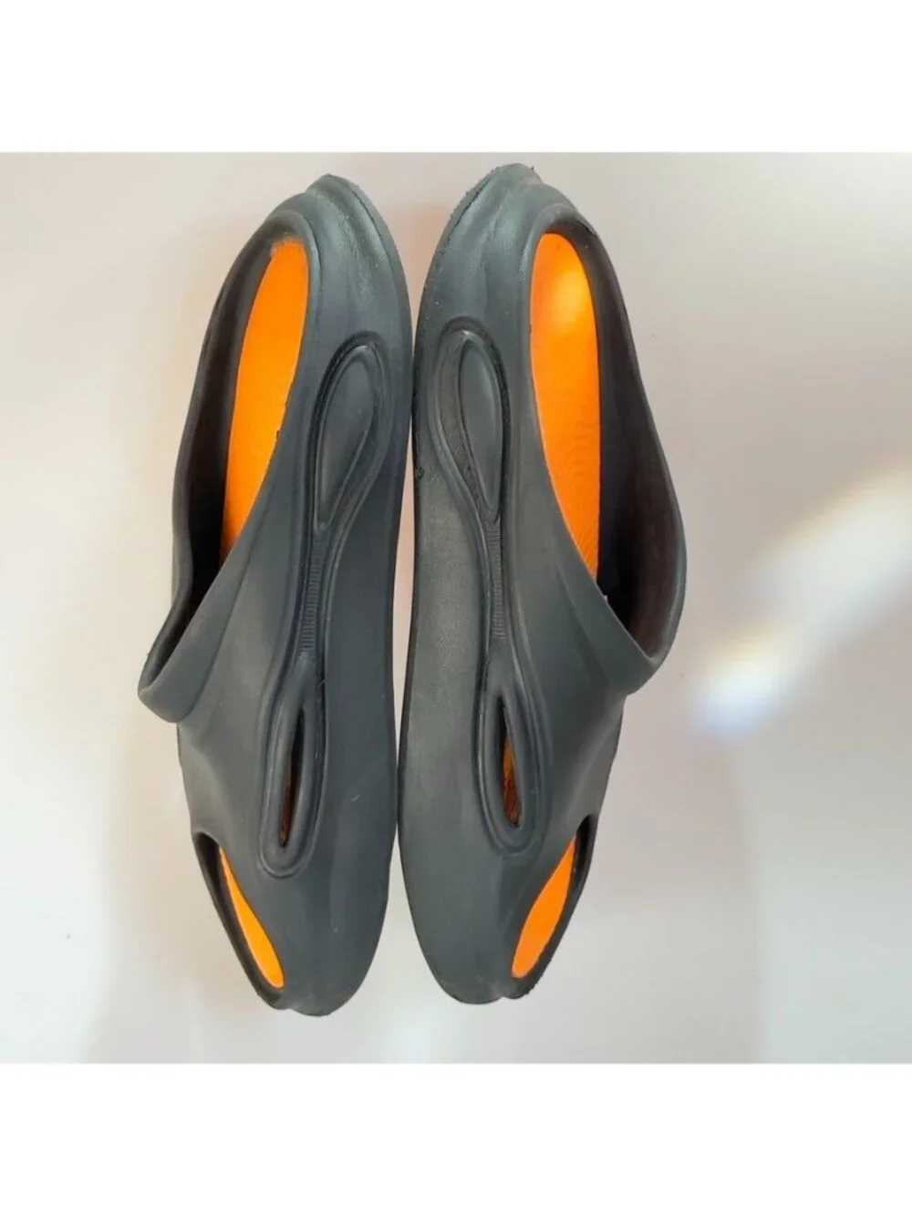 Unisex Black & Orange Open-Toe Rubber Slip-On Sandals With Contoured Footbed